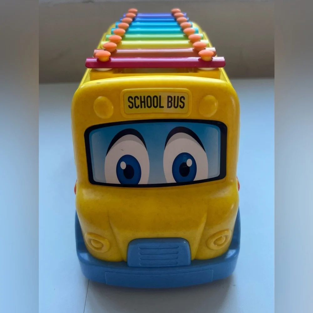 Roo Crew: Xylophone School Bus.